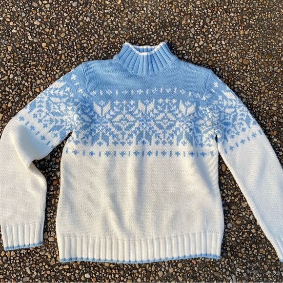 St. John's Bay Sweaters - Vintage snowflake turtleneck ski sweater in Carolina blue L